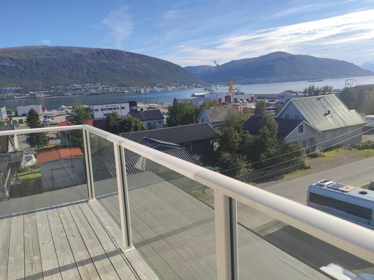 FeelHome apartment  Tromsø Buitenkant foto